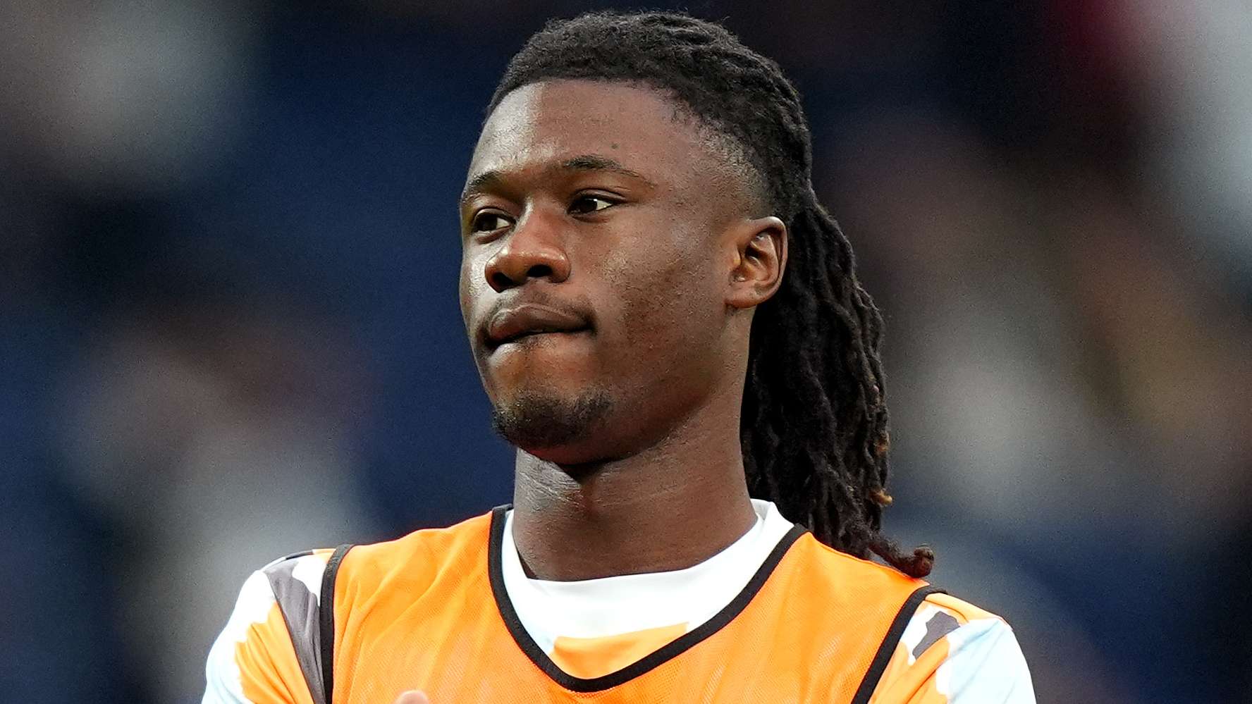 内完成过人 内完成过人